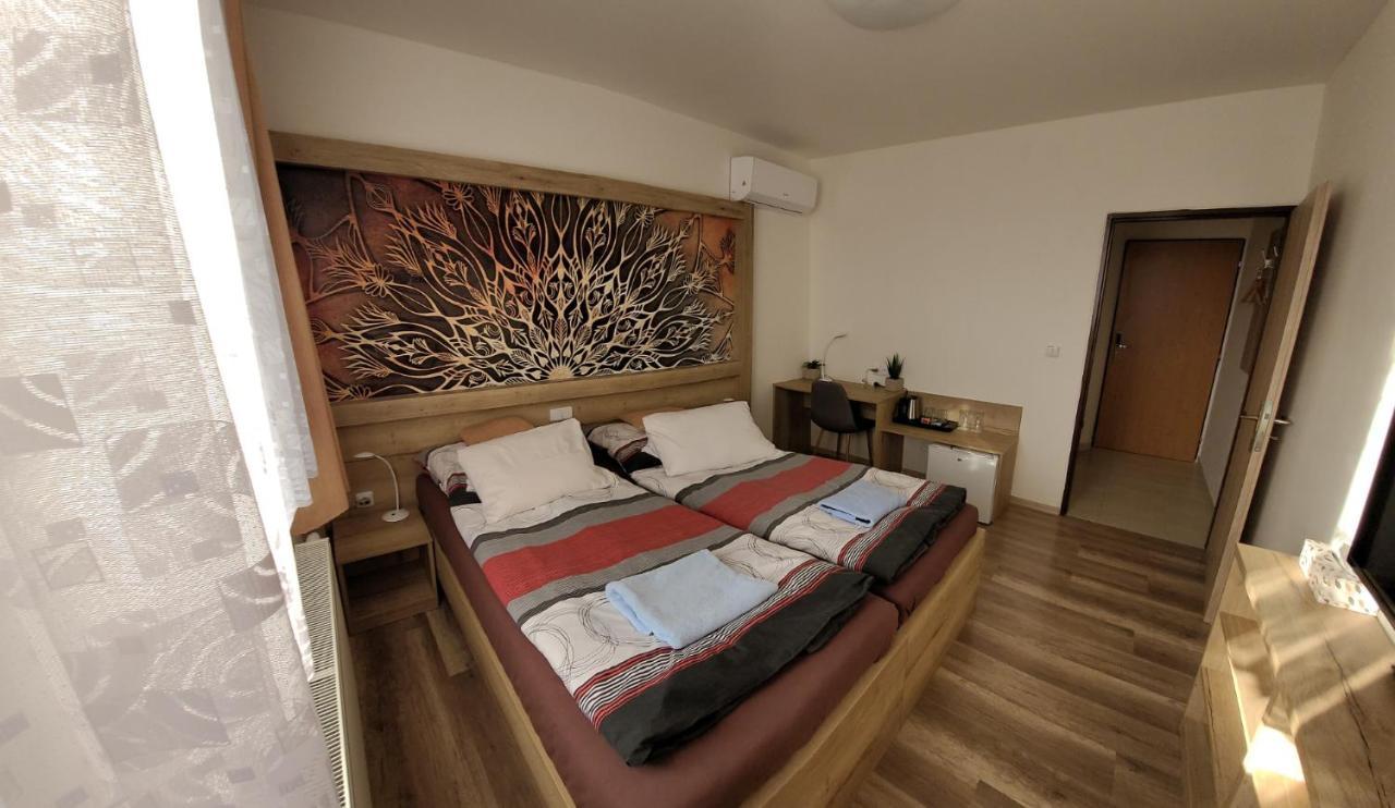 Hotel Gol Prostějov エクステリア 写真