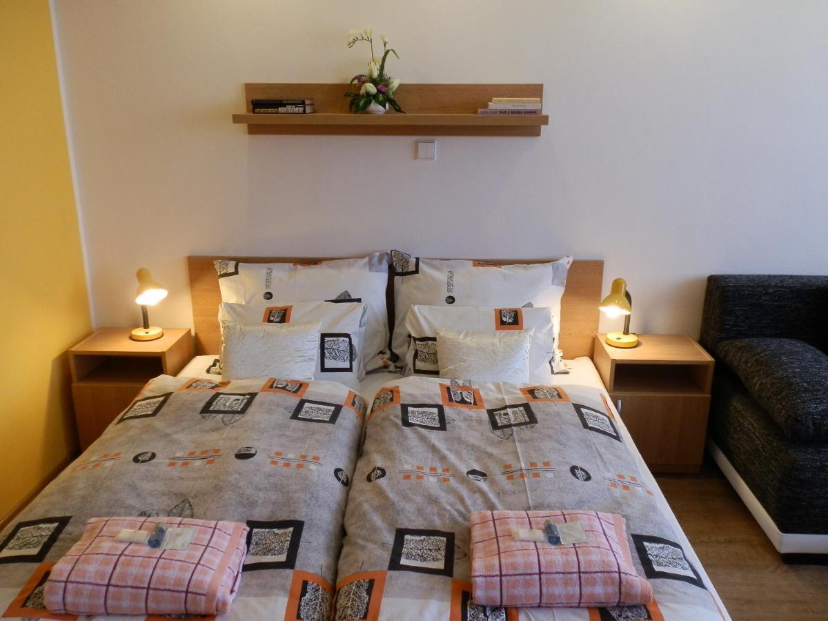 Hotel Gol Prostějov エクステリア 写真