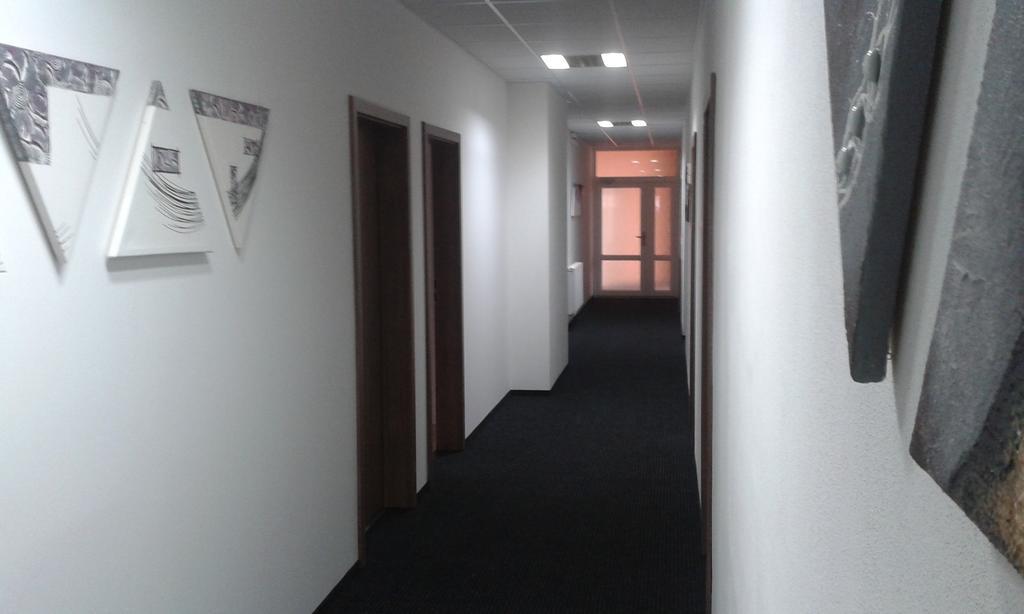 Hotel Gol Prostějov エクステリア 写真